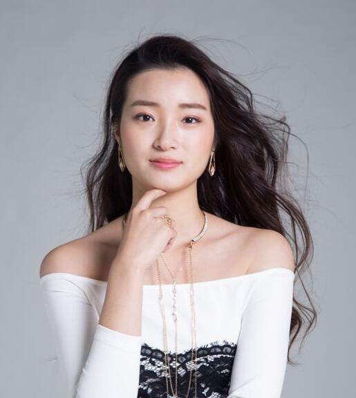 深圳陽光醫(yī)院雙眼皮一個月恢復(fù)圖 日記見證蛻變