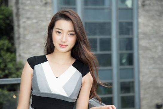 深圳陽光醫(yī)院雙眼皮一個月恢復(fù)圖 日記見證蛻變