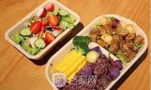 整形醫(yī)院營養(yǎng)醫(yī)師說---吃或不吃這是個問題