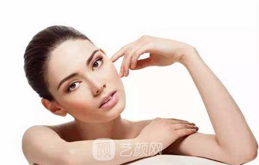 手臂吸脂，坐等夏天的到來