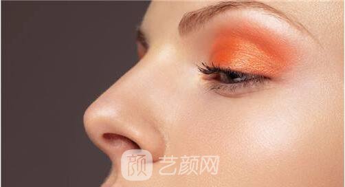 鼻子變高了，氣質(zhì)變贊了，魅力無限被放大