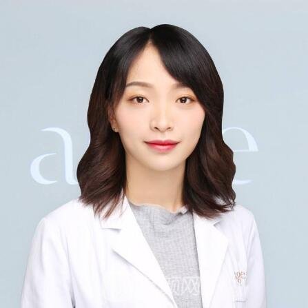 吳倩