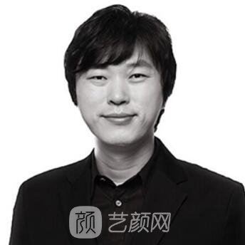 樸晉用