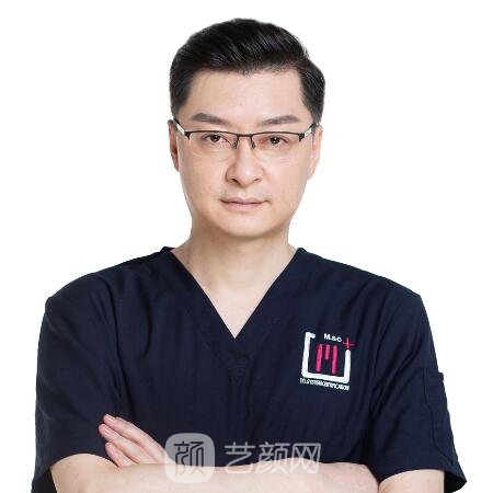 羅強(qiáng)