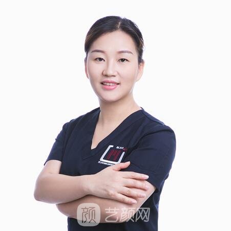 孔凡玲