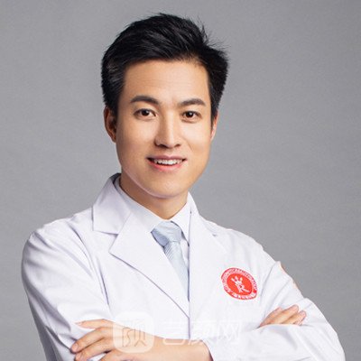李俊
