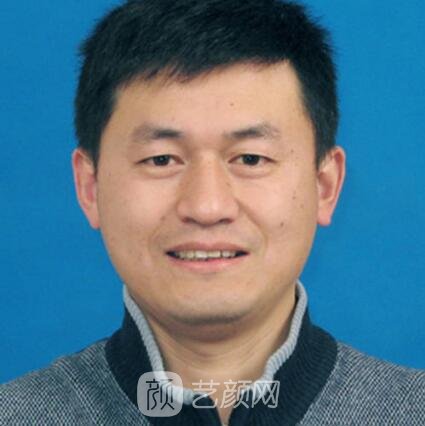 黃志見