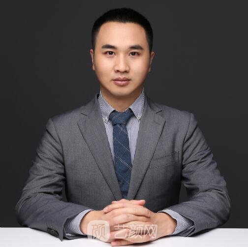 龍成云