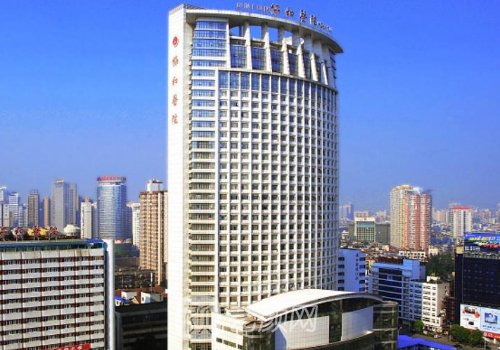 武漢協(xié)和雙眼皮全切費(fèi)用