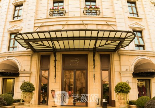 齊丙迪做眼睛怎么樣?米蘭