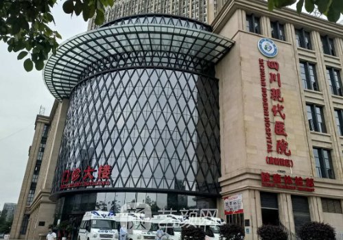 成都李獻(xiàn)和趙延峰哪個好