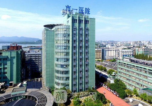 沈海燕做雙眼皮技術(shù)好嗎