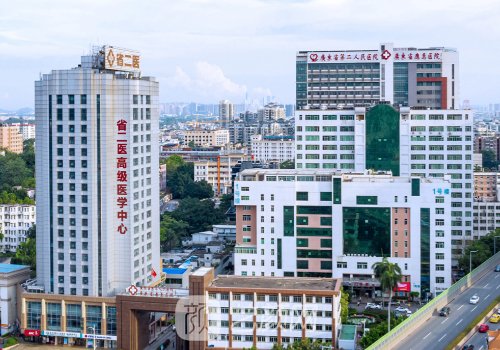 廣東省二院隆胸手術(shù)費用