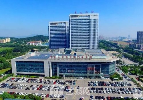 青醫(yī)附院整形科是外包嗎