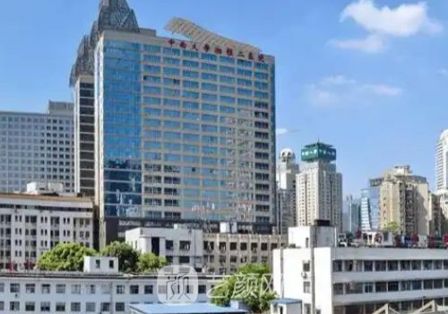 湘雅二醫(yī)院吸脂多少錢?