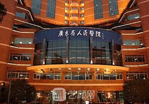 廣州假體隆胸醫(yī)生排名|趙