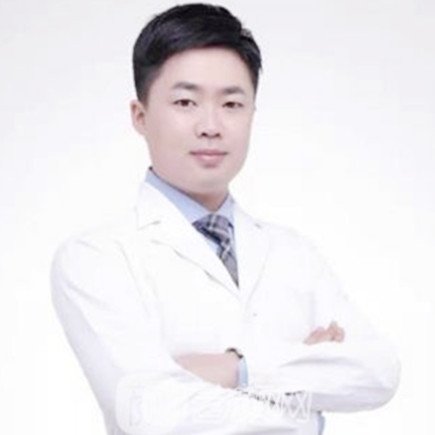 黃清華