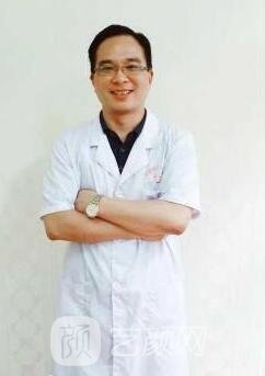 胡超華